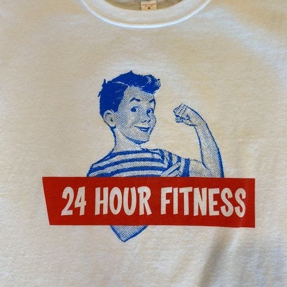 24 hour fitness Vintage inspired 1990s unisex T-shirt 100% cotton size medium - Picture 2 of 10
